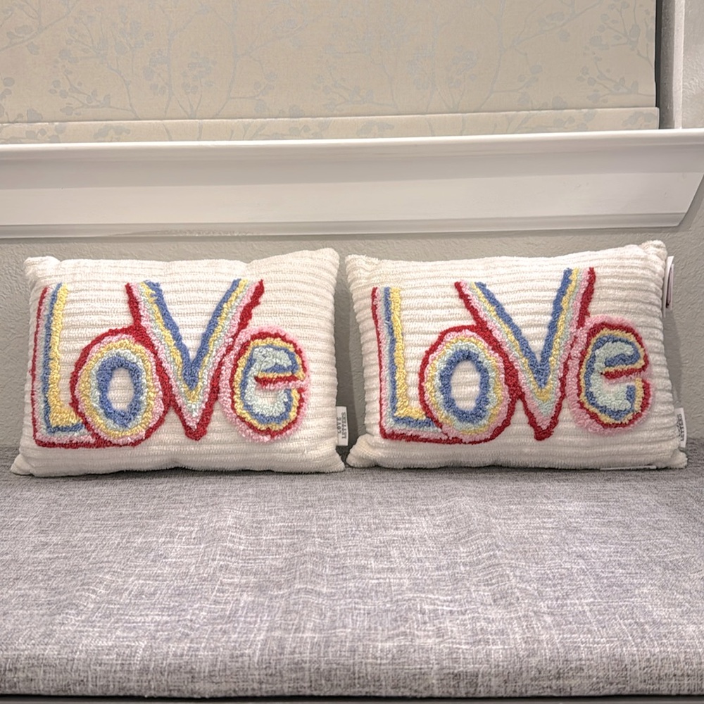 Love Letters Valentine’s Day Pillow Set (2) Size 10 in. X 14 in.